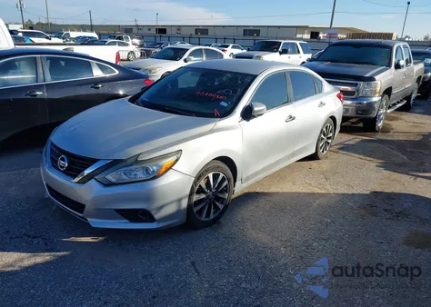 2017 Nissan Altima 2.5 Sl z USA, uszkodzony, nr VIN 1N4AL3AP9HC185531